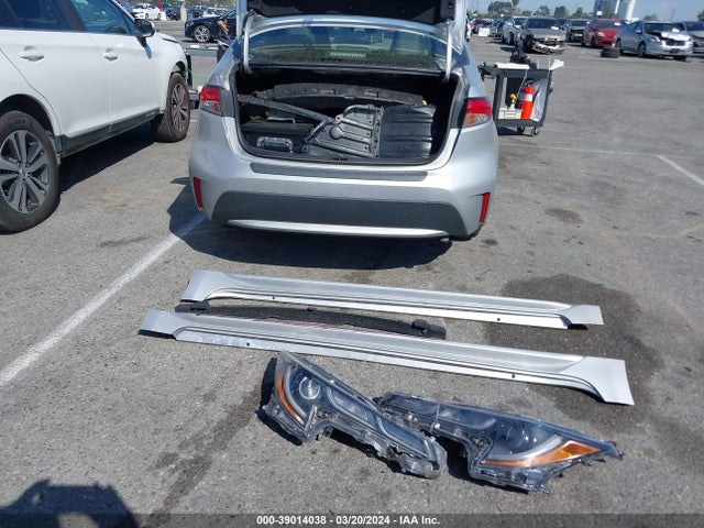 JTDEAMDE6MJ008636 Toyota Corolla Hybrid Le