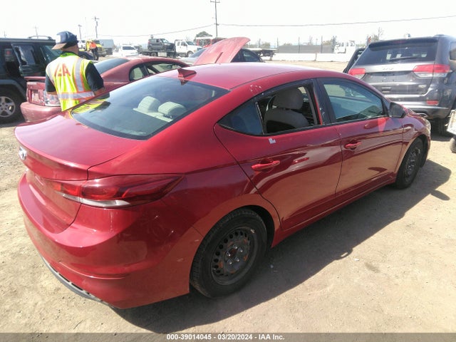 2017 Hyundai Elantra Se მანქანა იყიდება აუქციონზე, vin: KMHD74LF5HU418204, აუქციონის ნომერი: 39014045