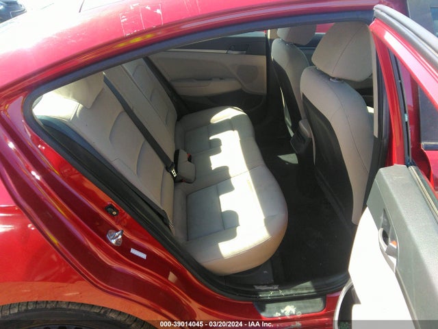 2017 Hyundai Elantra Se მანქანა იყიდება აუქციონზე, vin: KMHD74LF5HU418204, აუქციონის ნომერი: 39014045