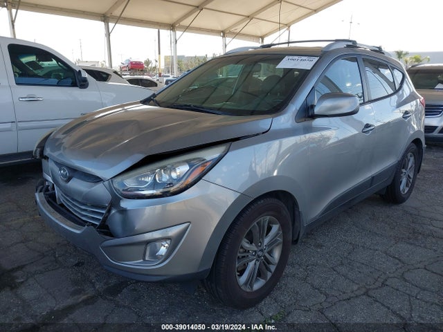 Hyundai TUCSON SE 2014 KM8JU3AG1EU857705 Image 2