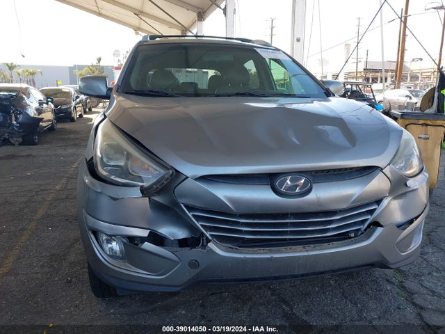 Hyundai TUCSON SE 2014 KM8JU3AG1EU857705 Image 6