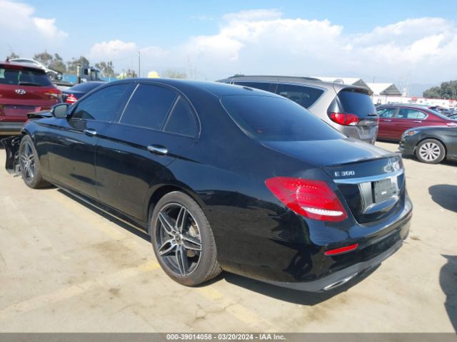 WDDZF4JB0KA549634 Mercedes-Benz E 300