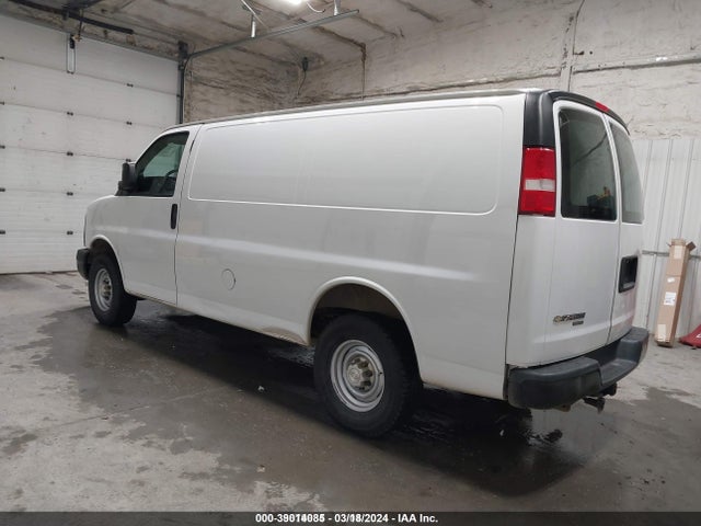 Chevrolet Express 3500 Work Van 2014 1GCZGTCA9E1203396 Image 3