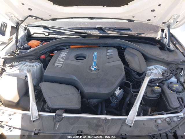 WBAJA9C55KB393902 BMW 530e Iperformance
