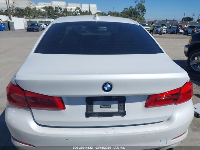 BMW 530e Iperformance 2019 WBAJA9C55KB393902 Image 17