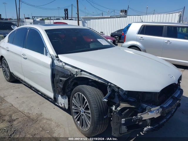 WBAJA9C55KB393902 BMW 530e Iperformance