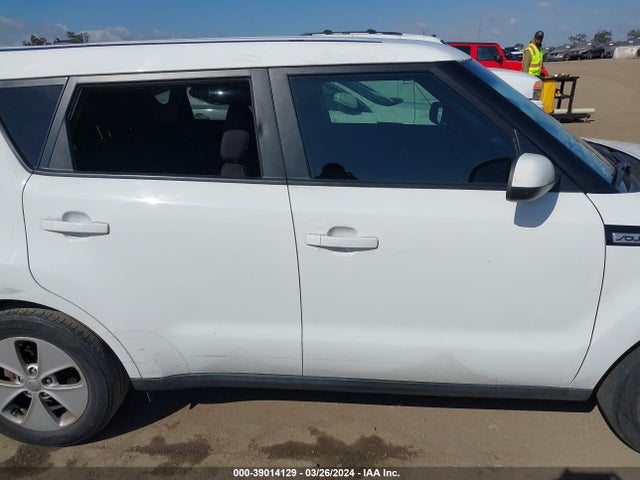 KIA Soul 2015 KNDJN2A24F7142580 Image 11