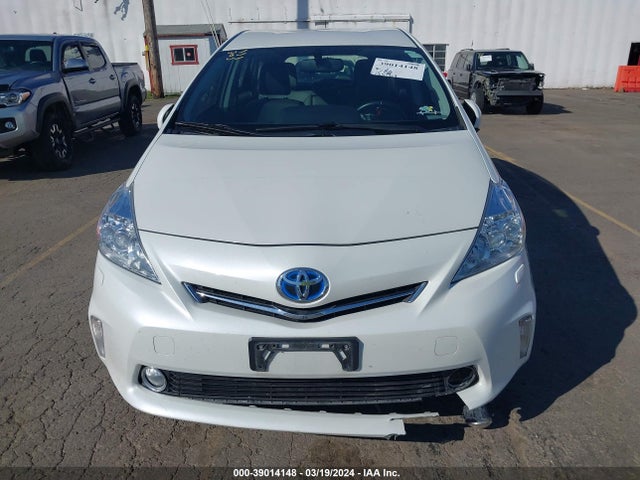 Toyota Prius V Five 2014 JTDZN3EU0EJ006324 Image 6