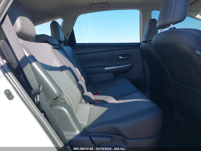 Toyota Prius V Five 2014 JTDZN3EU0EJ006324 Image 8