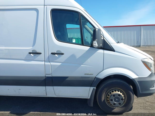 Mercedes-Benz Sprinter 3500 High  Roof 2014 WD3PF1CC2E5873035 Image 13