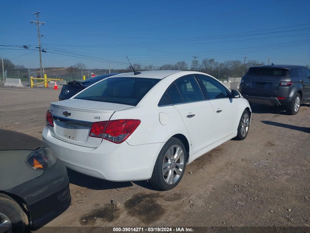 Chevrolet CRUZE LTZ 2014 1G1PG5SB7E7310062 Image 4