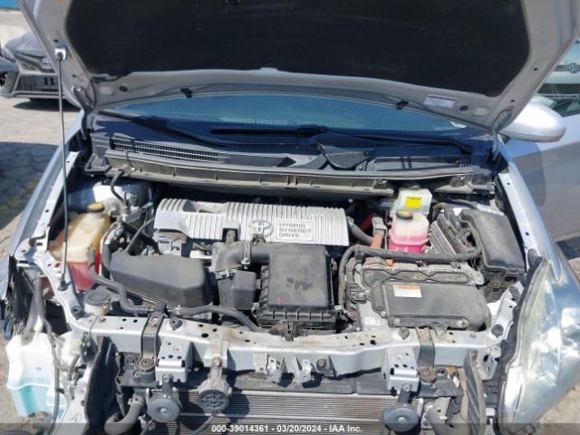 JTDKN3DU6E1789099 Toyota Prius Two