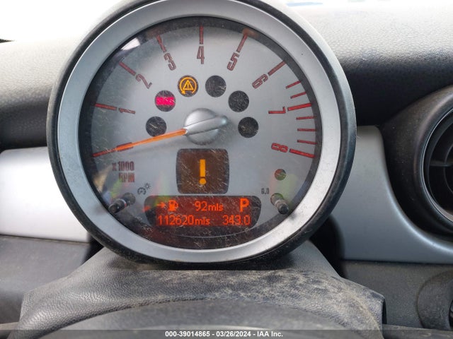 2010 MINI COOPER WMWMF3C55ATZ66110 Photo 6