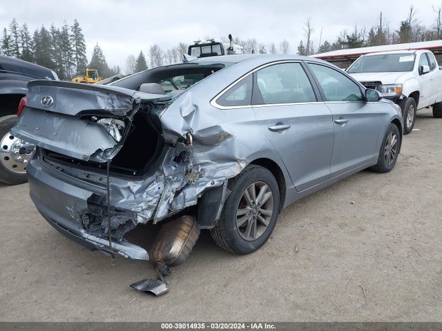 Hyundai SONATA SE 2016 5NPE24AF5GH345628 Image 4