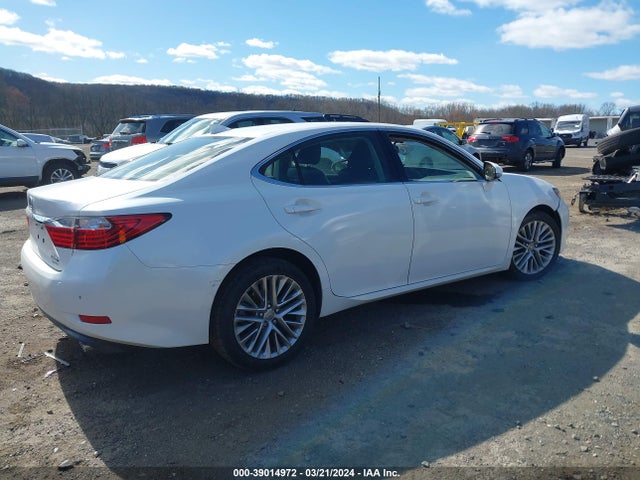 Lexus ES 350 2015 JTHBK1GGXF2200326 Image 4