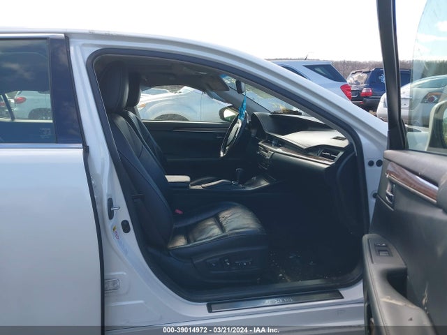 Lexus ES 350 2015 JTHBK1GGXF2200326 Image 5