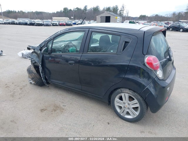 Chevrolet Spark Ls Cvt 2015 KL8CB6S91FC764641 Image 3