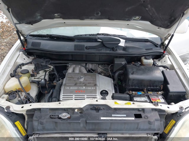 39015050 :رقم المزاد ، JTJHF10U020284630 vin ، 2002 Lexus Rx 300 مزاد بيع
