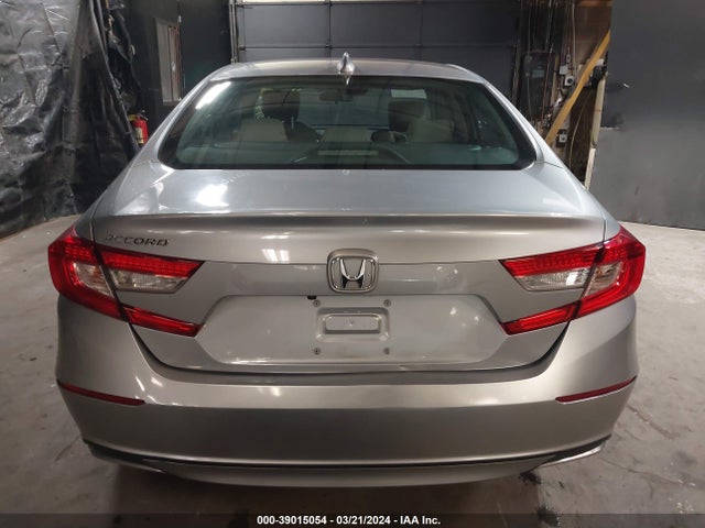 Honda ACCORD LX 2018 1HGCV1F18JA200965 Image 16