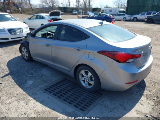 Hyundai ELANTRA SE 2015 5NPDH4AE9FH613144 Image 3