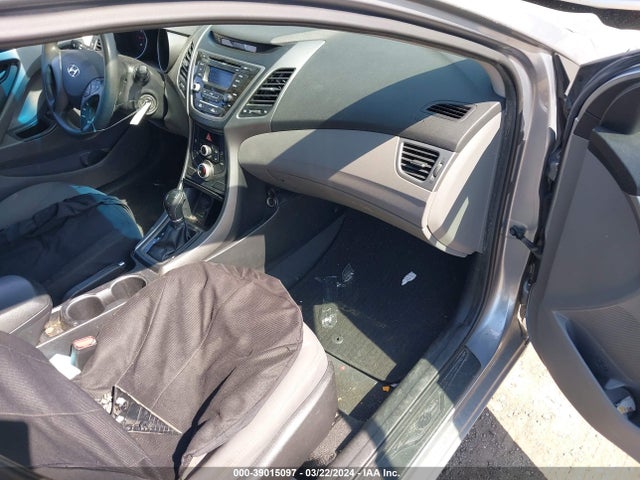 Hyundai ELANTRA SE 2015 5NPDH4AE9FH613144 Image 5