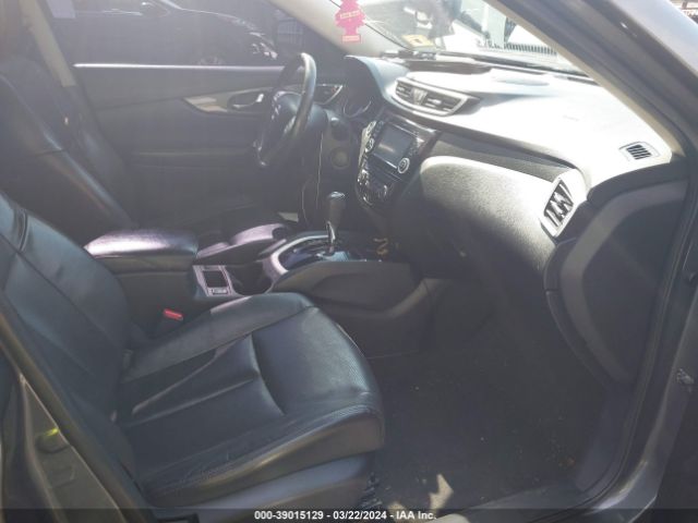 5N1AT2MV2EC818151 Nissan Rogue Sl