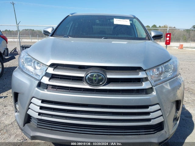 Toyota Highlander Xle 2018 5TDKZRFH2JS286383 Image 12