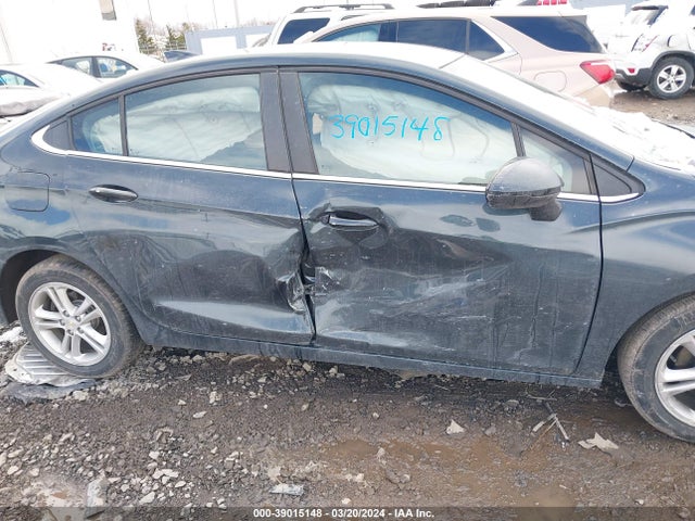 Chevrolet Cruze Lt Auto 2018 1G1BE5SM7J7108074 Image 6