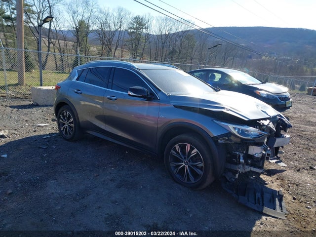 2017 SJKCH5CR6HA031155 main image