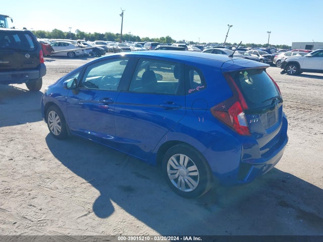 Honda FIT LX 2017 JHMGK5H53HS011904 Image 3
