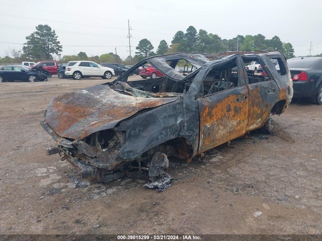 Toyota 4runner Limited 2021 JTEDU5JR5M5235790 Image 2