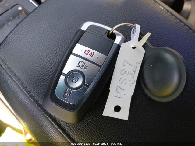 3FA6P0H7XJR124999 Ford FUSION SE