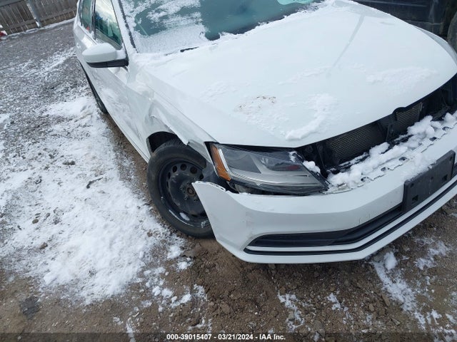 3VW2B7AJ0HM344517 Volkswagen Jetta 1.4t S