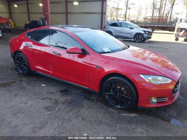 39015444 :رقم المزاد ، 5YJSA1DP1DFP11734 vin ، 2013 Tesla Model S Performance مزاد بيع