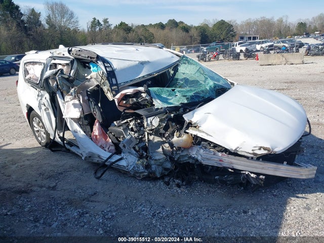 2018 2C4RC1BG3JR110417 main image
