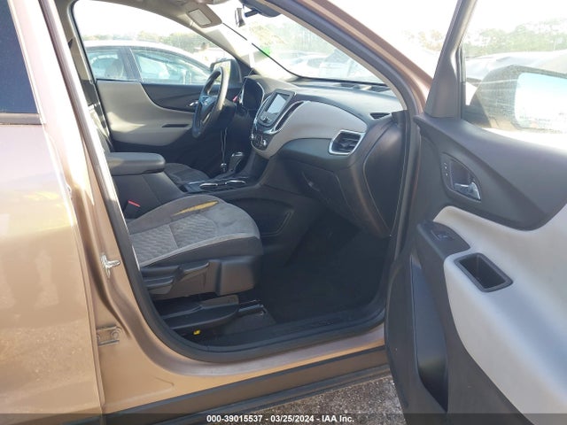 Chevrolet EQUINOX LS 2019 2GNAXSEV2K6121842 Image 5