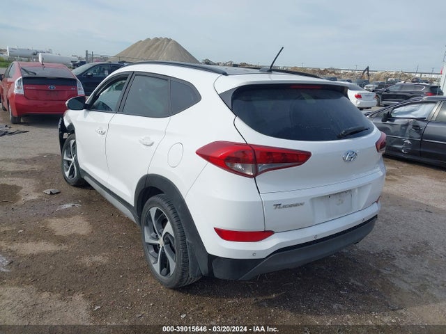 Hyundai Tucson Value 2017 KM8J33A2XHU577552 Image 3