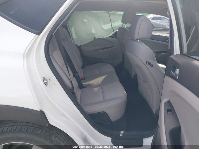 Hyundai Tucson Value 2017 KM8J33A2XHU577552 Image 8