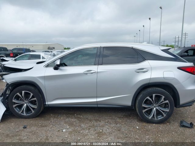 2T2ZZMCAXJC111876 Lexus RX 350