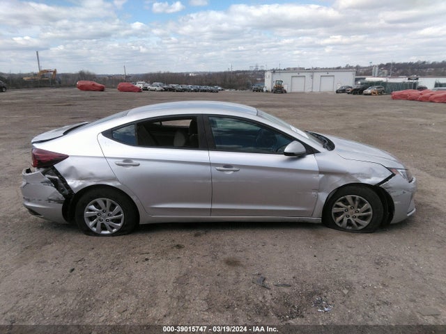Hyundai ELANTRA SE 2019 KMHD74LF8KU850454 Image 13