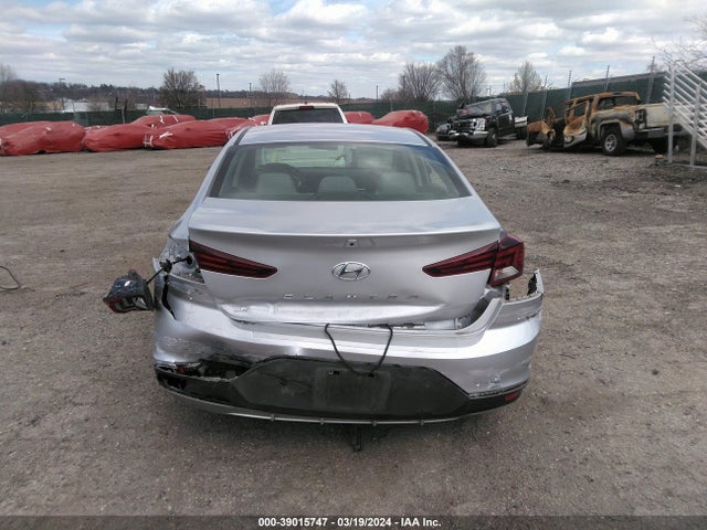 Hyundai ELANTRA SE 2019 KMHD74LF8KU850454 Image 16