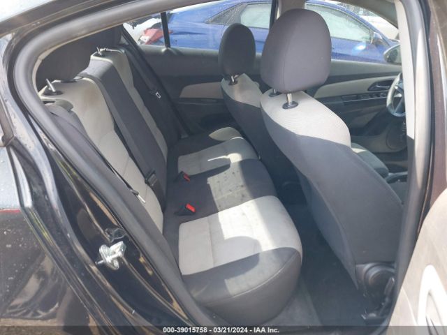 1G1PA5SH0F7242274 Chevrolet Cruze Ls Auto