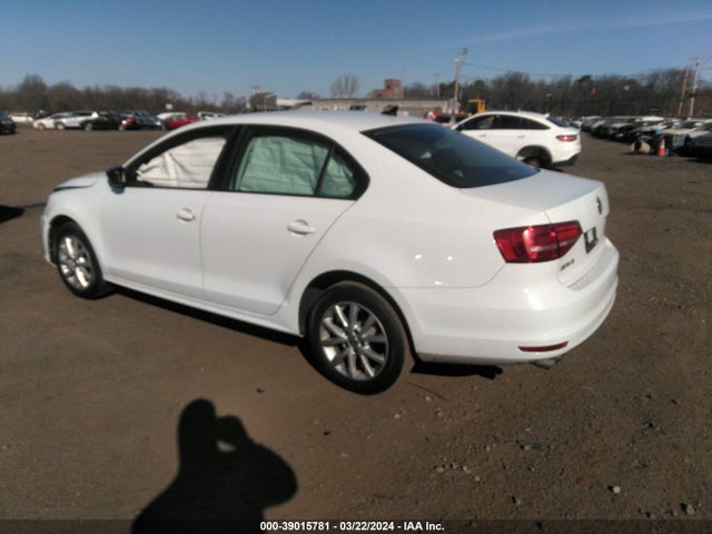 3VWD17AJ1FM417578 Volkswagen Jetta 1.8t Se
