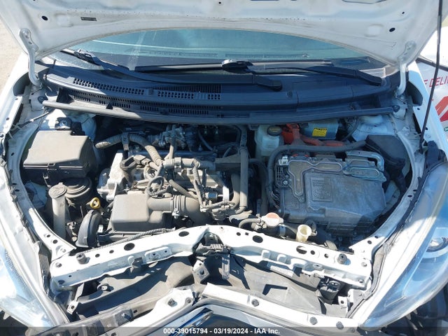 Toyota Prius C One 2016 JTDKDTB30G1120682 Image 10