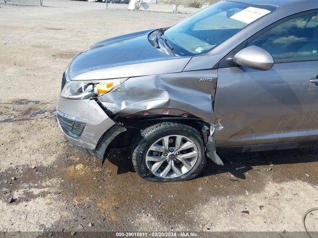 39015811 :رقم المزاد ، KNDPBCAC9F7697963 vin ، 2015 Kia Sportage Lx مزاد بيع