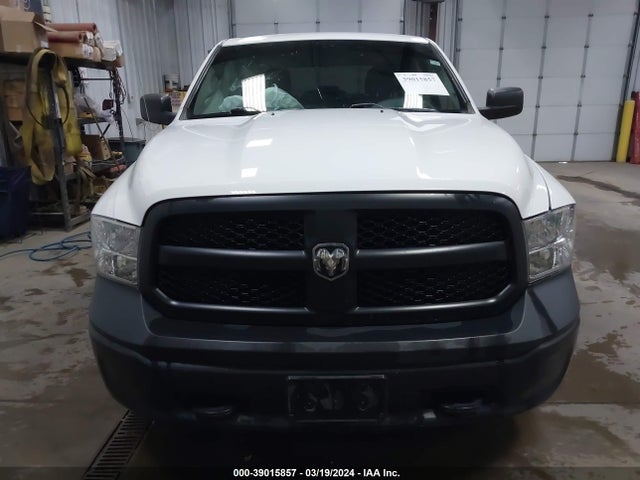 1C6RR7STXKS606014 RAM 1500 Classic Tradesman  4x4 6'4 Box