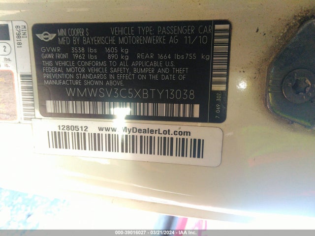 2011 MINI COOPER WMWSV3C5XBTY13038 Photo 8