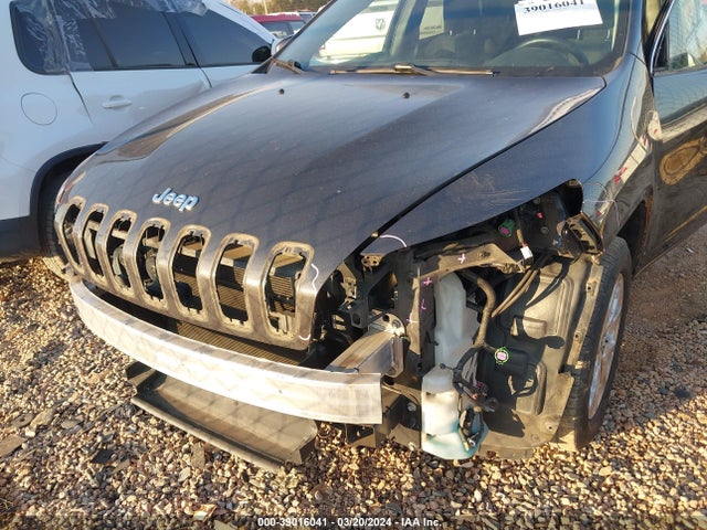Jeep Cherokee Latitude 2015 1C4PJLCB4FW530939 Image 6