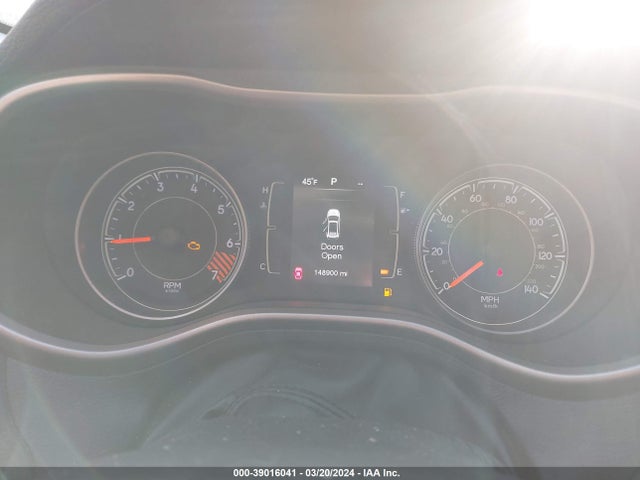 Jeep Cherokee Latitude 2015 1C4PJLCB4FW530939 Image 7