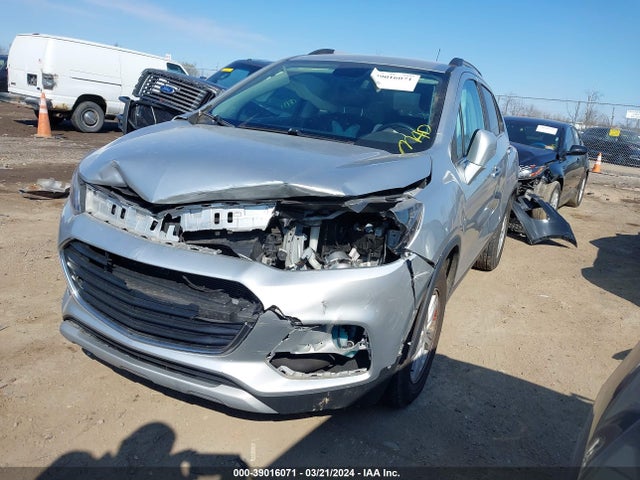 Chevrolet Trax Lt 2017 KL7CJLSB3HB167122 Image 2